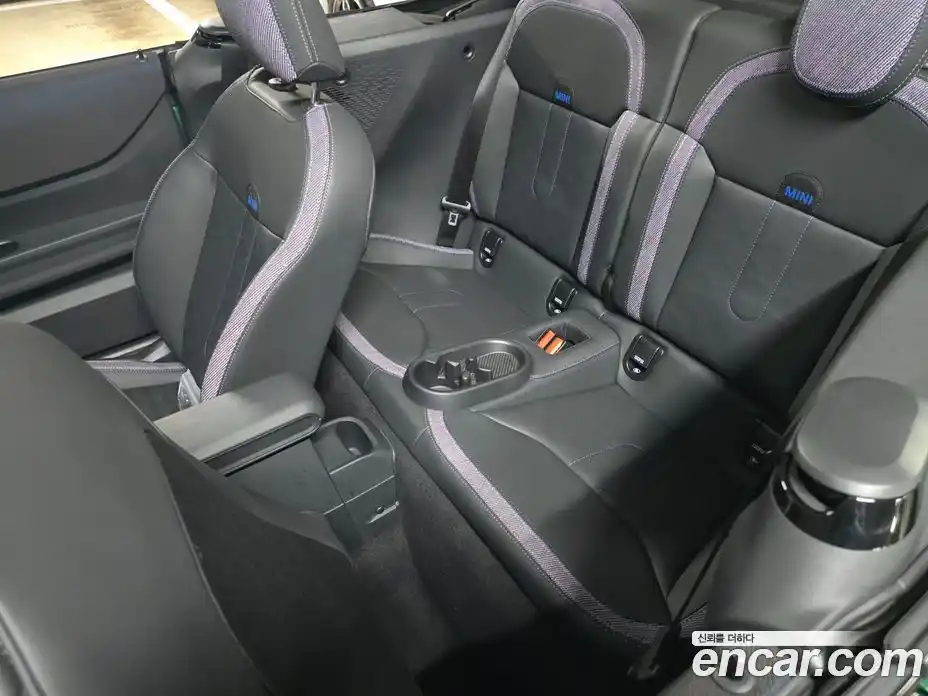 Mini Cooper Convertible 2025 2.0 Автомат в Москве № 595206, фото 12