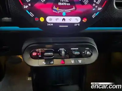 Mini Cooper Convertible 2025 2.0 Автомат в Москве № 595206, миниатюра 9