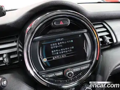 Mini Cooper 2015 1.5 Автомат в Москве № 595349, миниатюра 8