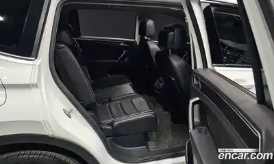 Volkswagen Tiguan 2020 2.0 Автомат в Москве № 595754, миниатюра 11