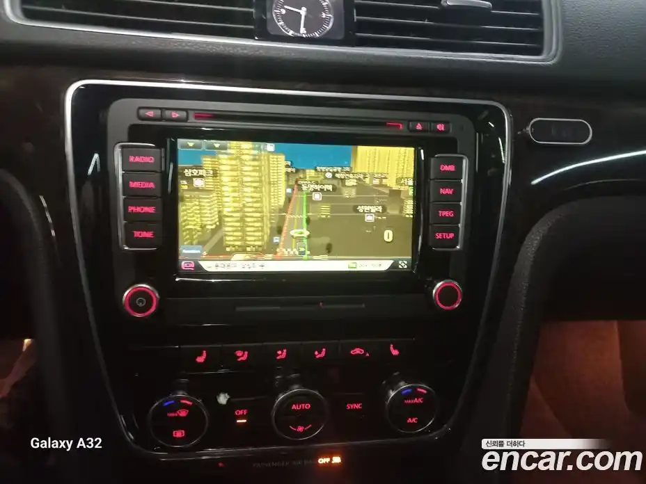 Volkswagen Passat 2014 2.0 Автомат в Москве № 607623, фото 12