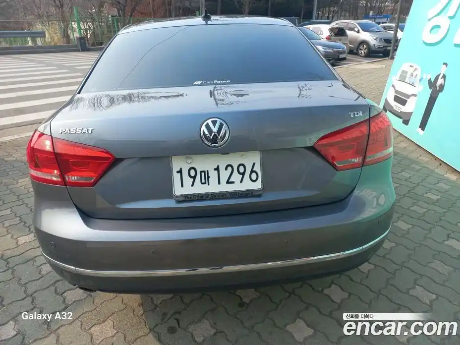 Volkswagen Passat 2014 2.0 Автомат в Москве № 607623, фото 3
