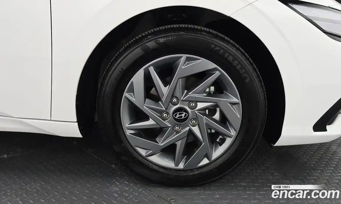 Hyundai Avante 2025 1.6 Автомат в Москве № 607694, фото 5