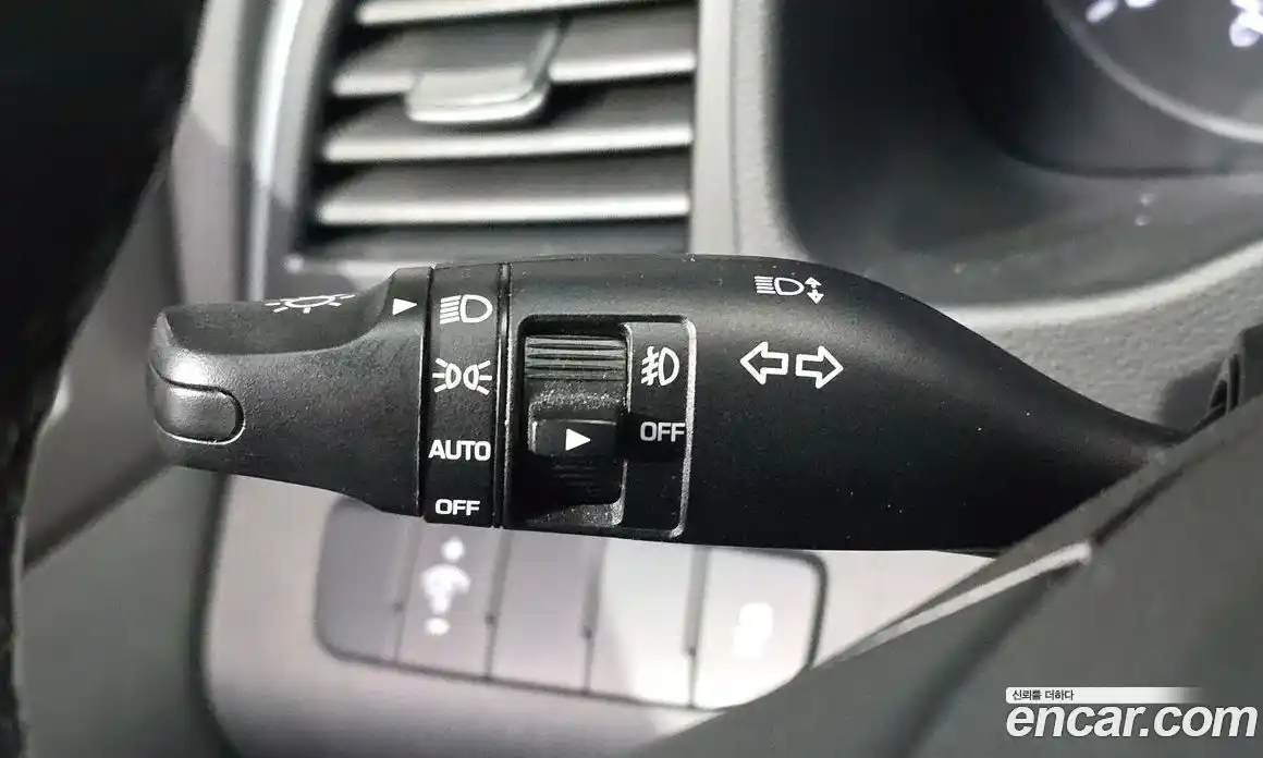 Hyundai Avante 2016 1.6 Автомат в Москве № 607882, фото 17