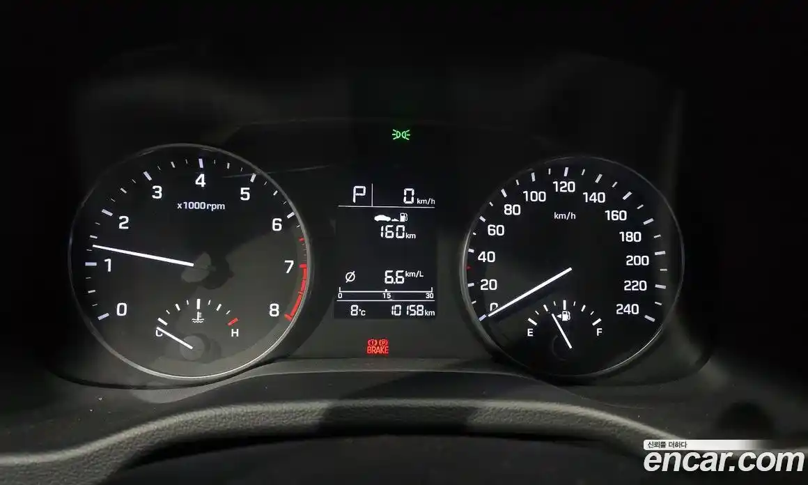 Hyundai Avante 2016 1.6 Автомат в Москве № 607882, фото 8