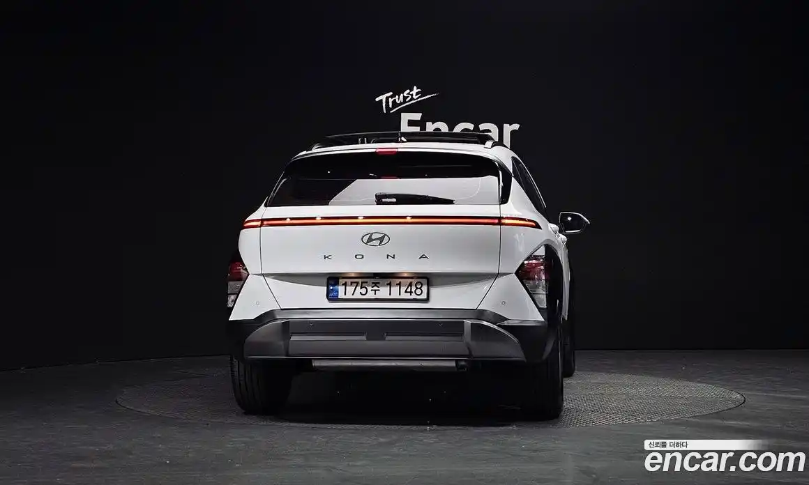 Hyundai Kona 2023 1.6 Автомат в Москве № 607988, фото 4