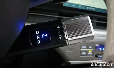 Hyundai Kona 2023 1.6 Автомат в Москве № 607988, миниатюра 9