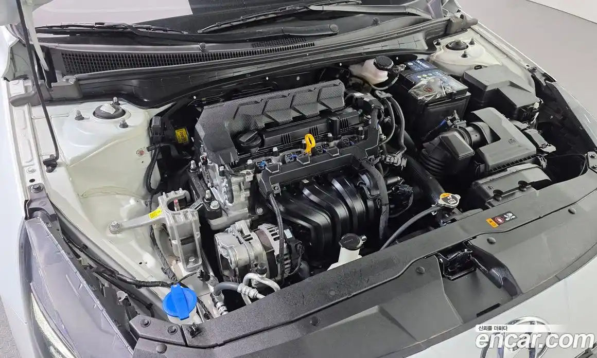 Hyundai Avante 2021 1.6 Автомат в Москве № 608005, фото 6