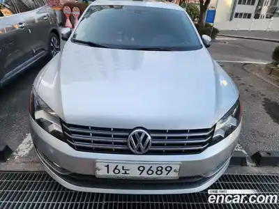 Volkswagen Passat 2013 2.0 Автомат в Москве № 608007, миниатюра 3