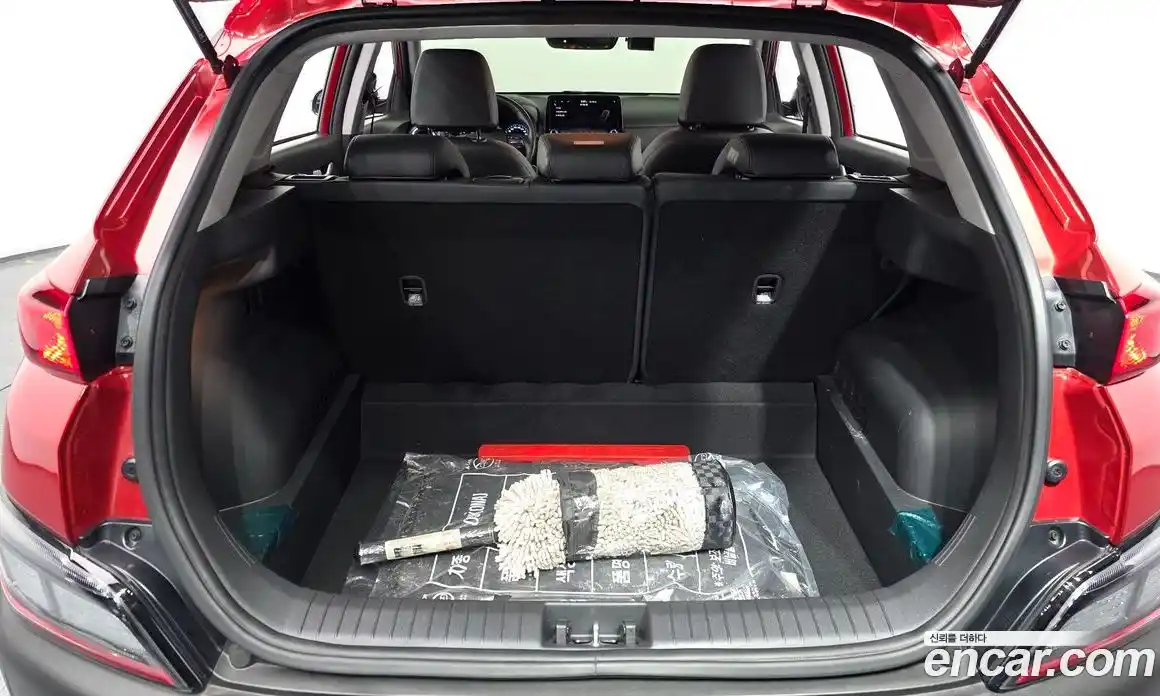 Hyundai Kona 2023 1.6 Автомат в Москве № 608077, фото 20