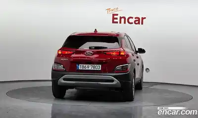 Hyundai Kona 2023 1.6 Автомат в Москве № 608077, миниатюра 4