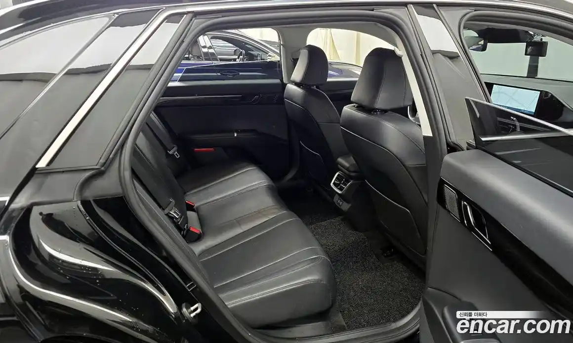 Hyundai Grandeur 2023 2.5 Автомат в Москве № 608408, фото 12