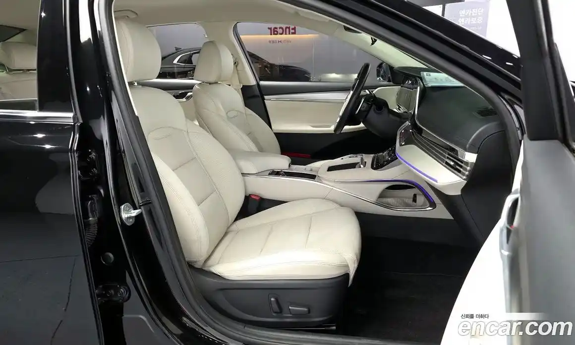 Hyundai Grandeur 2022 2.5 Автомат в Москве № 608614, фото 11