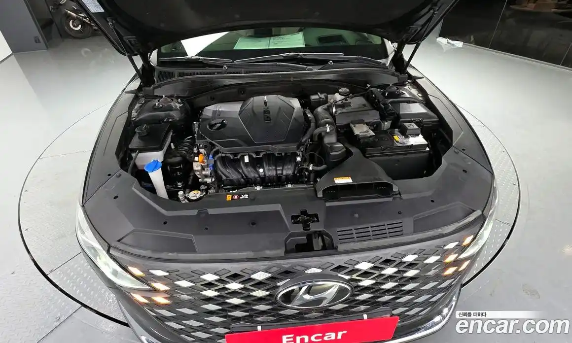 Hyundai Grandeur 2022 2.5 Автомат в Москве № 608614, фото 6