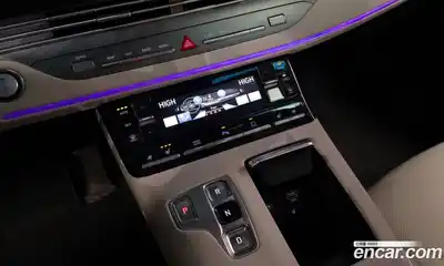 Hyundai Grandeur 2022 2.5 Автомат в Москве № 608614, миниатюра 9