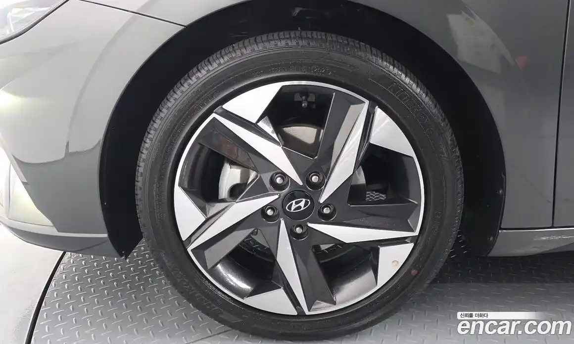 Hyundai Avante 2021 1.6 Автомат в Москве № 608659, фото 5