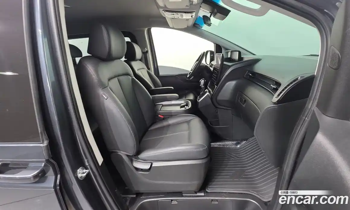 Hyundai Staria 2025 2.2 Автомат в Москве № 608831, фото 10