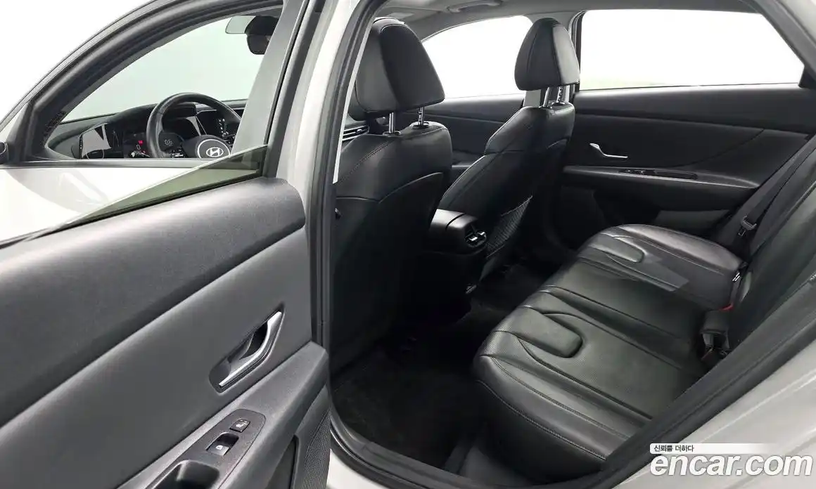 Hyundai Avante 2024 1.6 Автомат в Москве № 608866, фото 12