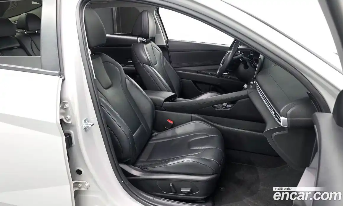 Hyundai Avante 2024 1.6 Автомат в Москве № 608866, фото 10