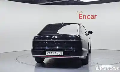 Hyundai Grandeur 2023 1.6 Автомат в Москве № 609004, миниатюра 4