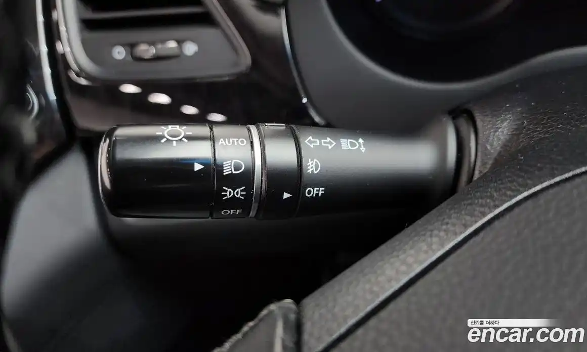 Hyundai Grandeur 2015 3.0 Автомат в Москве № 609139, фото 14