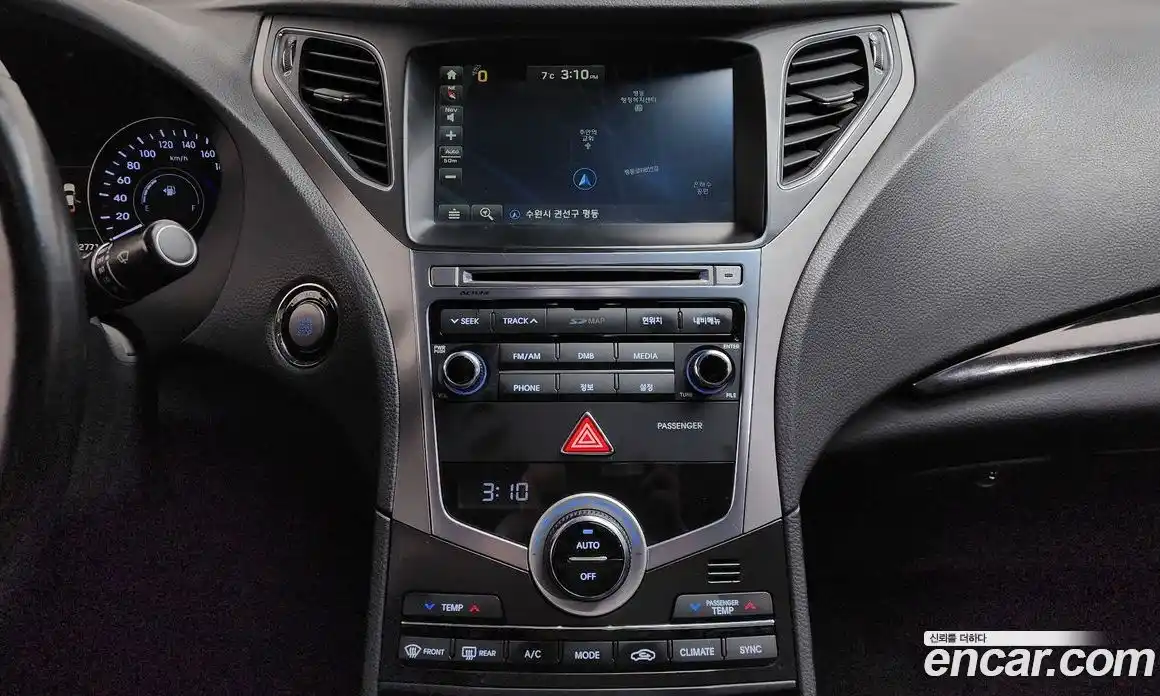 Hyundai Grandeur 2015 3.0 Автомат в Москве № 609139, фото 15