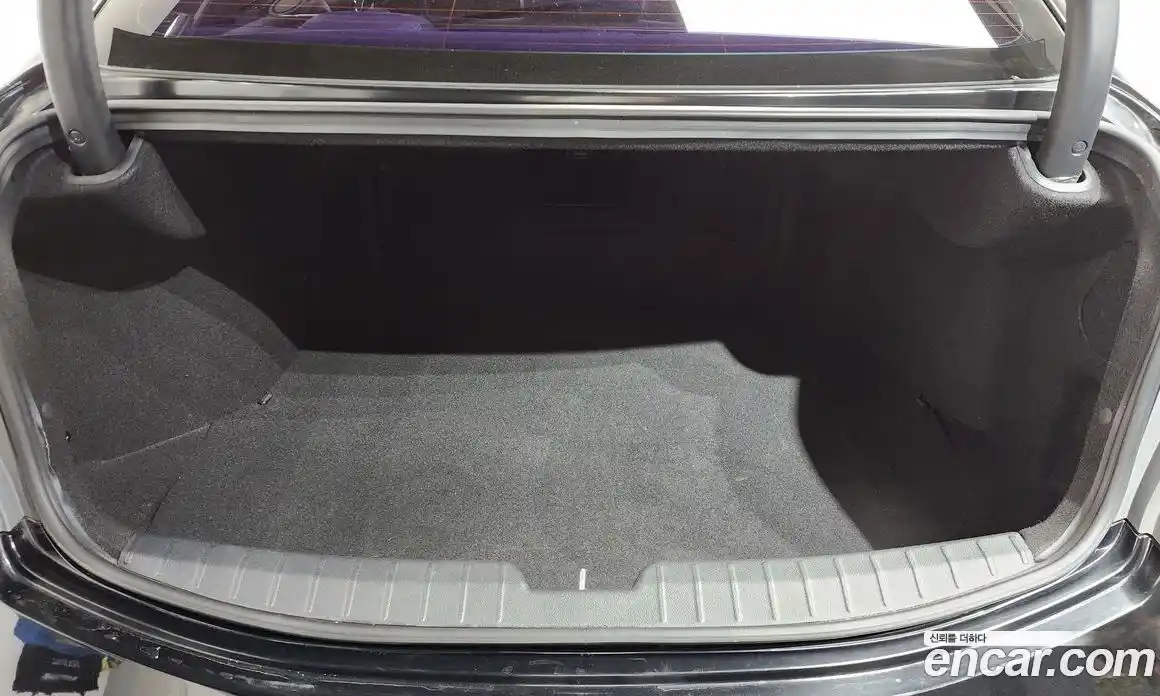 Hyundai Grandeur 2015 3.0 Автомат в Москве № 609139, фото 20