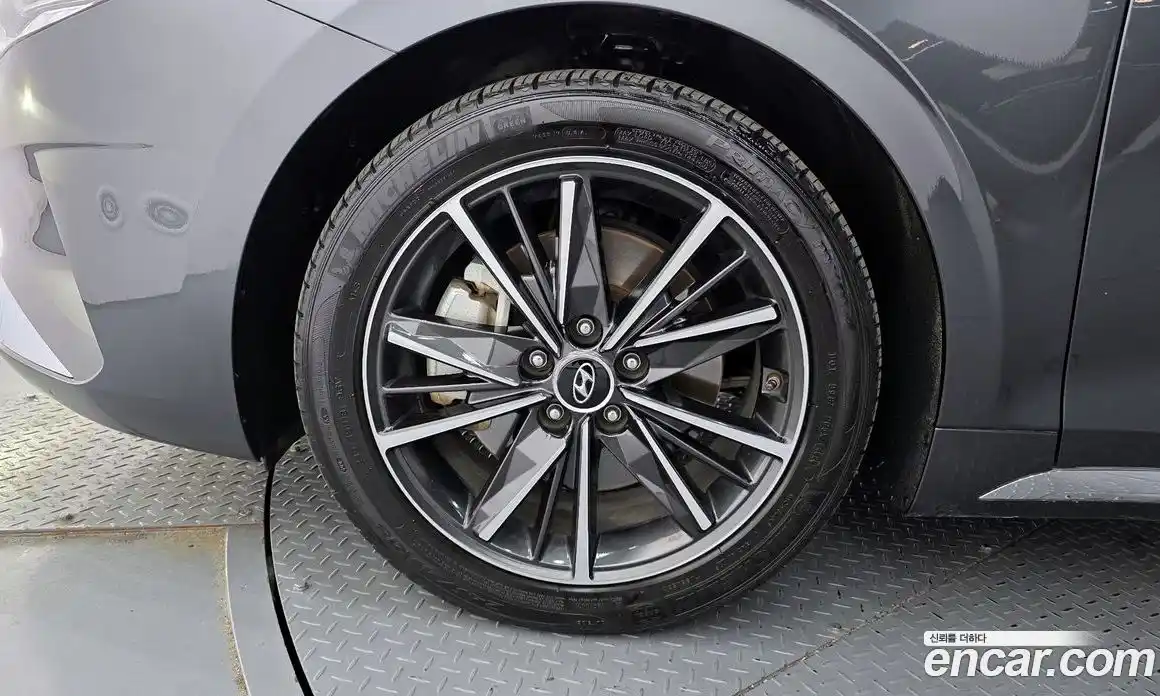 Hyundai Grandeur 2021 3.3 Автомат в Москве № 609254, фото 5