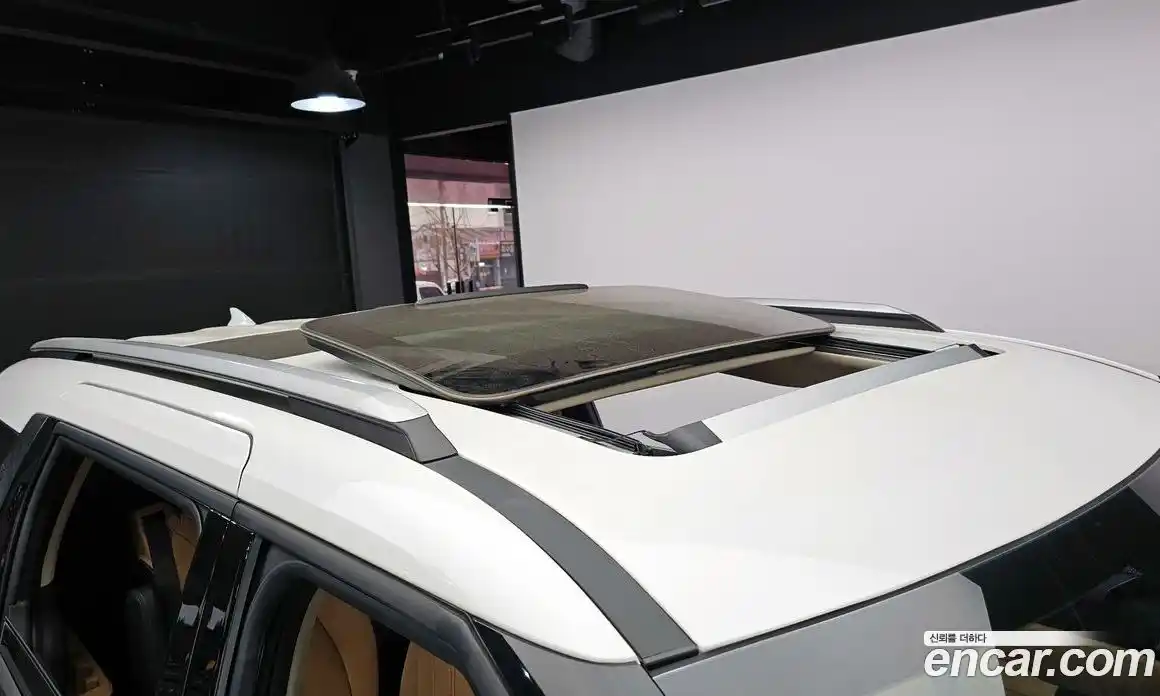 Kia Canival 2023 3.5 Автомат в Москве № 609419, фото 16