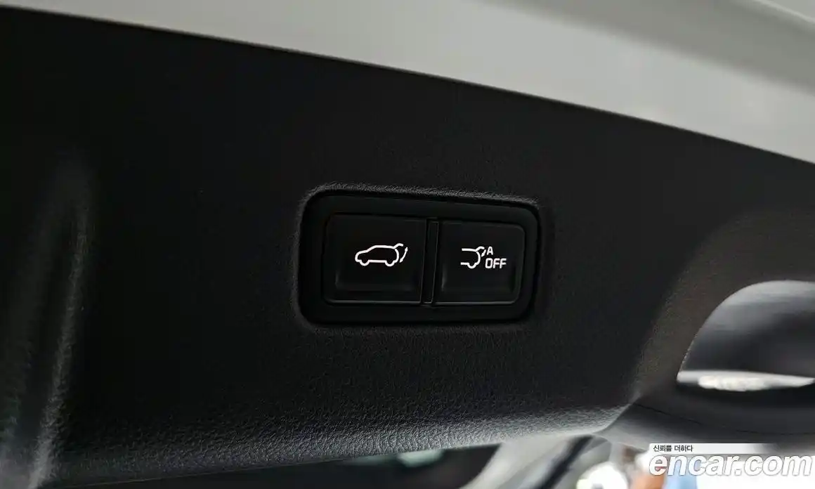 Kia Canival 2023 3.5 Автомат в Москве № 609419, фото 17