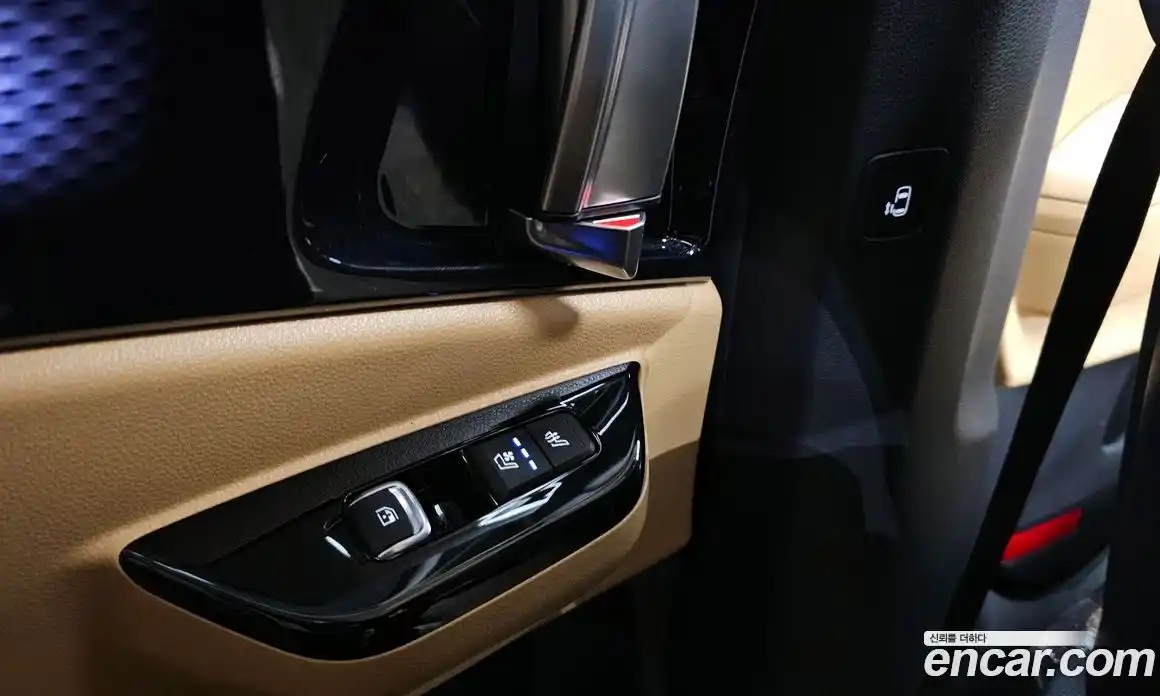 Kia Canival 2023 3.5 Автомат в Москве № 609419, фото 18