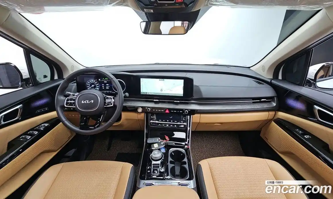 Kia Canival 2023 3.5 Автомат в Москве № 609419, фото 7