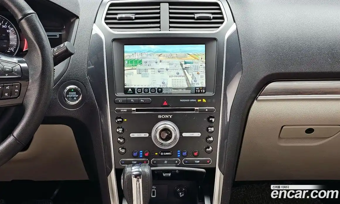 Ford Explorer 2018 2.3 Автомат в Москве № 610145, фото 19