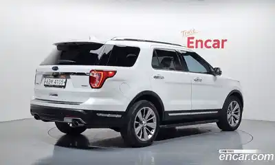 Ford Explorer 2018 2.3 Автомат в Москве № 610145, миниатюра 2