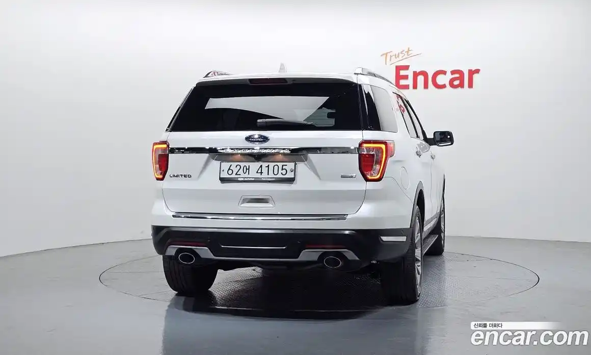 Ford Explorer 2018 2.3 Автомат в Москве № 610145, фото 4