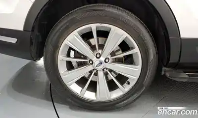 Ford Explorer 2018 2.3 Автомат в Москве № 610145, миниатюра 5