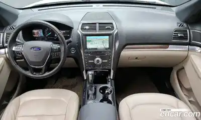 Ford Explorer 2018 2.3 Автомат в Москве № 610145, миниатюра 7