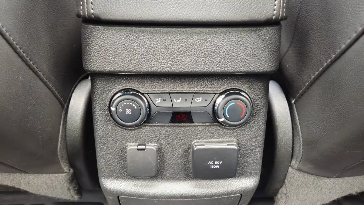 Ford Explorer 2014 3.5 Автомат в Москве № 610173, фото 17