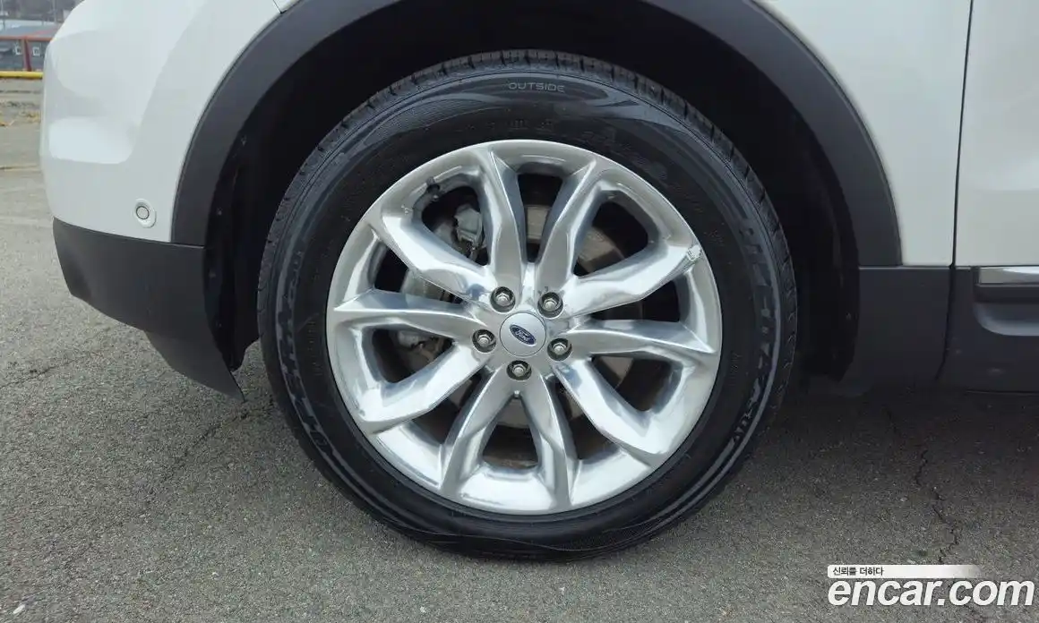 Ford Explorer 2014 3.5 Автомат в Москве № 610173, фото 5