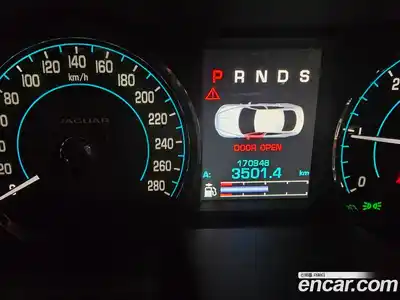 Jaguar XF 2015 2.2 Автомат в Москве № 610853, миниатюра 8