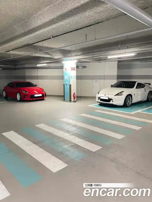 Nissan 370Z 2010 3.7 Механическая в Москве № 611374, фото 9