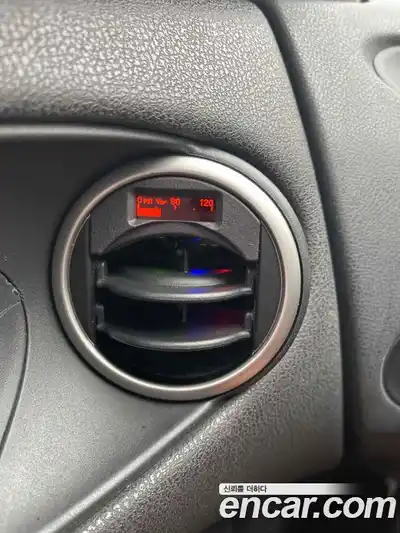 Nissan 370Z 2010 3.7 Механическая в Москве № 611374, миниатюра 10