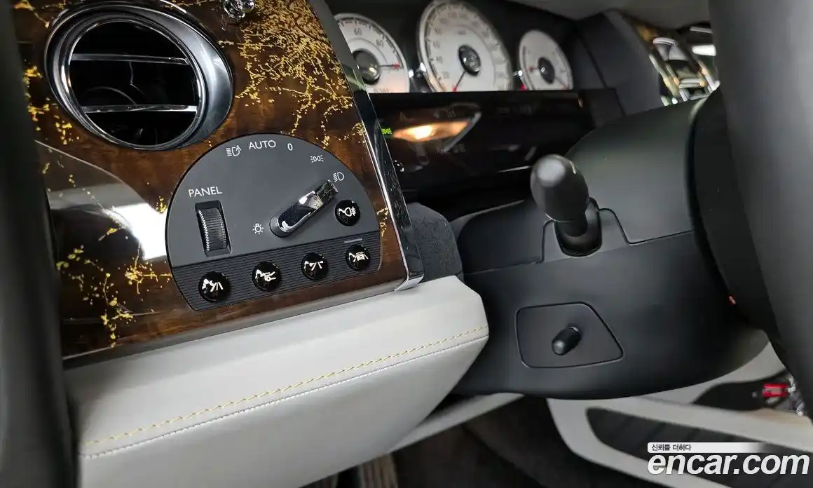 Rolls-Royce Wraith 2020 6.6 Автомат в Москве № 611807, фото 16