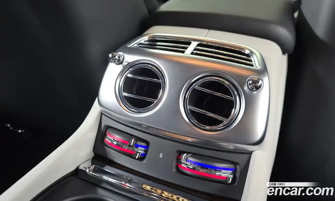 Rolls-Royce Wraith 2020 6.6 Автомат в Москве № 611807, фото 19