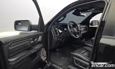 Dodge Ram Pick Up 2020 5.7 Автомат в Москве № 612047, миниатюра 10