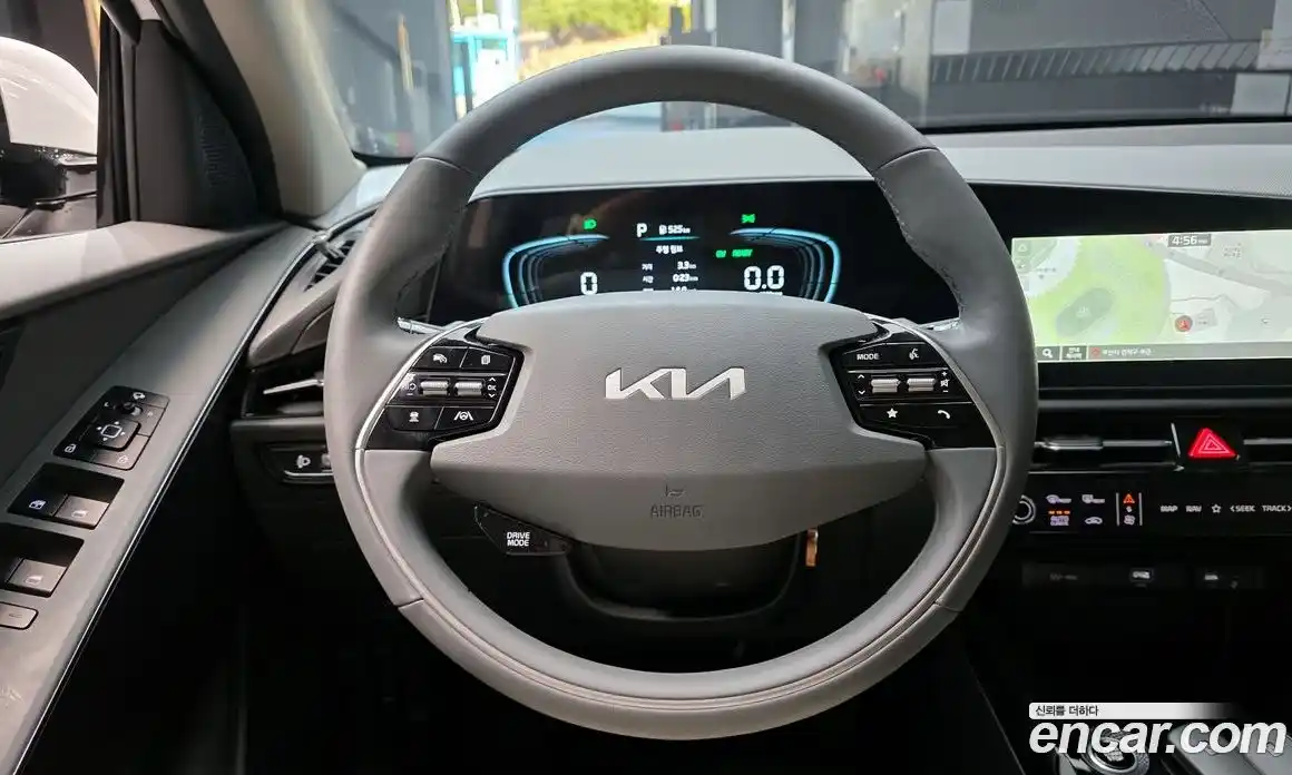 Kia Niro 2024 1.6 Автомат в Москве № 612364, фото 13