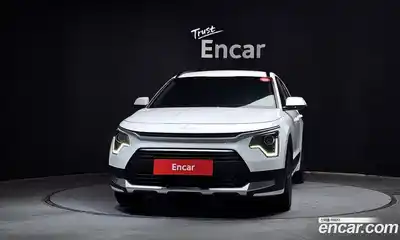 Kia Niro 2024 1.6 Автомат в Москве № 612364, миниатюра 3