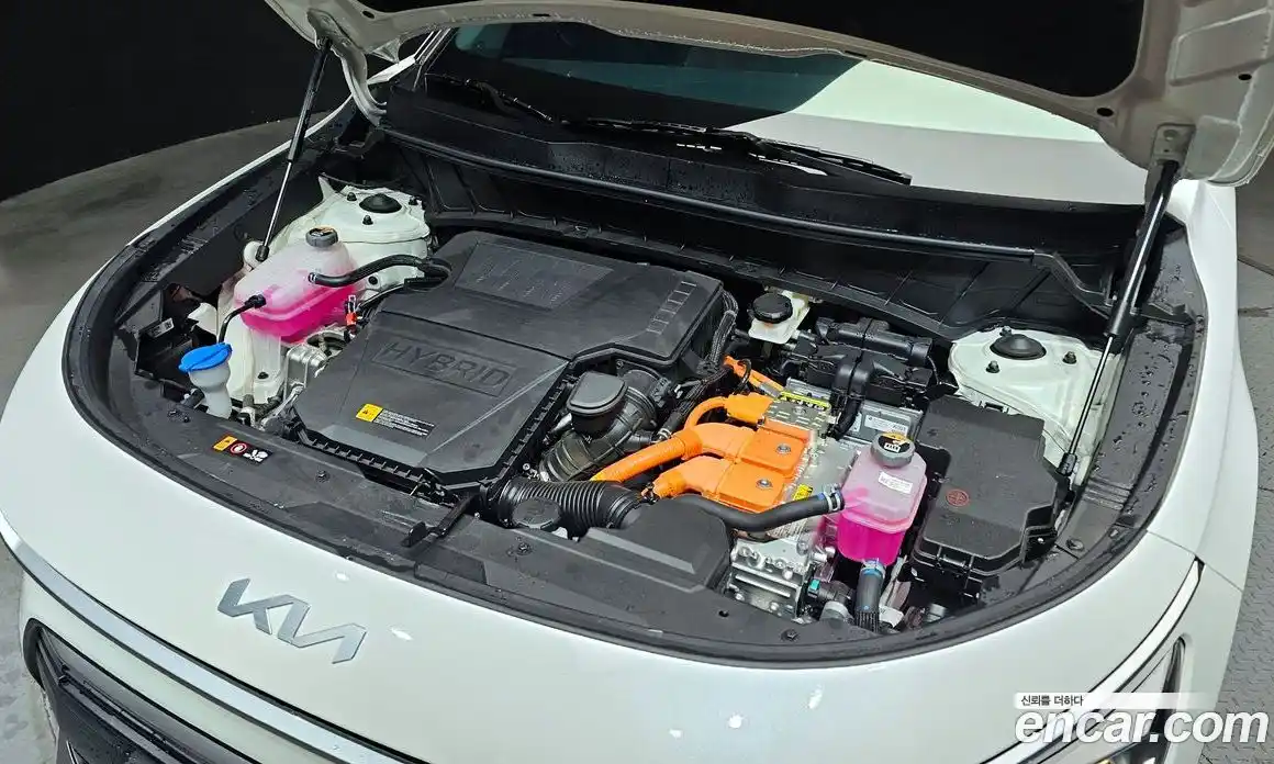 Kia Niro 2024 1.6 Автомат в Москве № 612364, фото 6