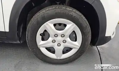 Kia Seltos 2023 1.6 Автомат в Москве № 612745, миниатюра 4