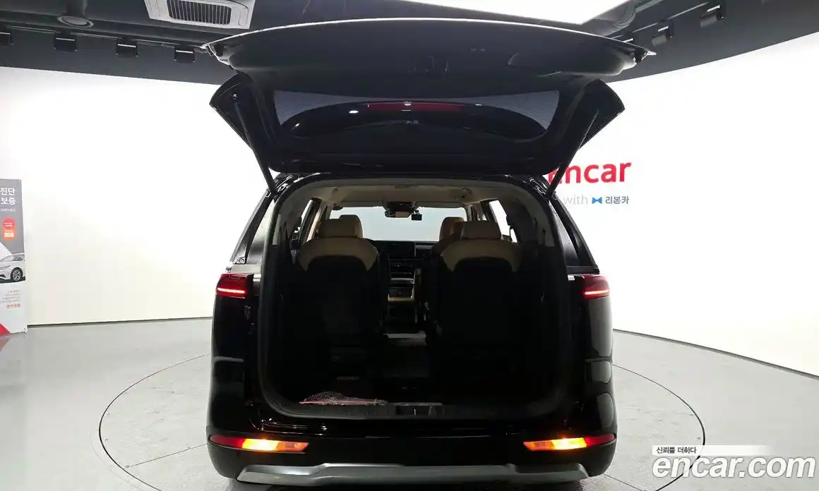 Kia Canival 2021 2.2 Автомат в Москве № 613253, фото 20